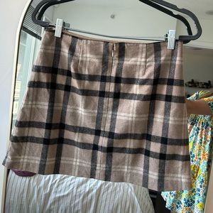 Wilfred “Classic Mini Shirt” in Burberry style pattern